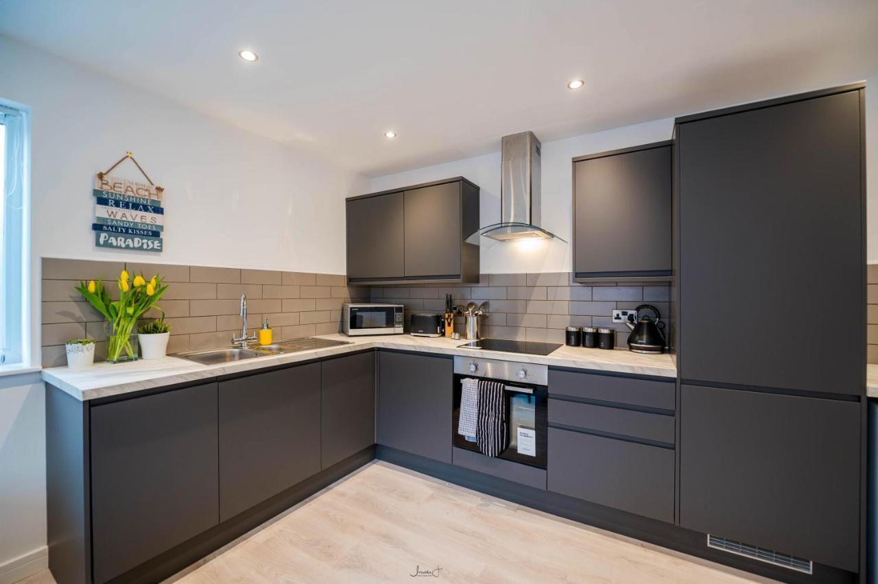 Charles Alexander Short Stay - Windmill House Apartments Lytham St Annes Buitenkant foto