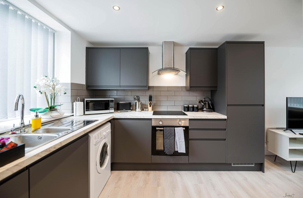 Charles Alexander Short Stay - Windmill House Apartments Lytham St Annes Buitenkant foto