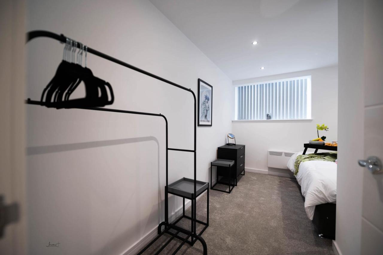 Charles Alexander Short Stay - Windmill House Apartments Lytham St Annes Buitenkant foto