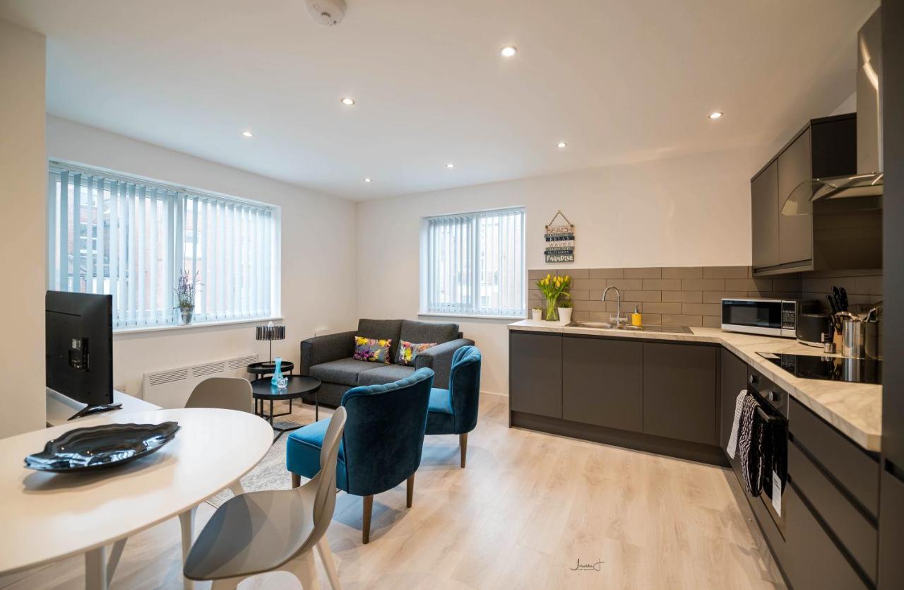 Charles Alexander Short Stay - Windmill House Apartments Lytham St Annes Buitenkant foto