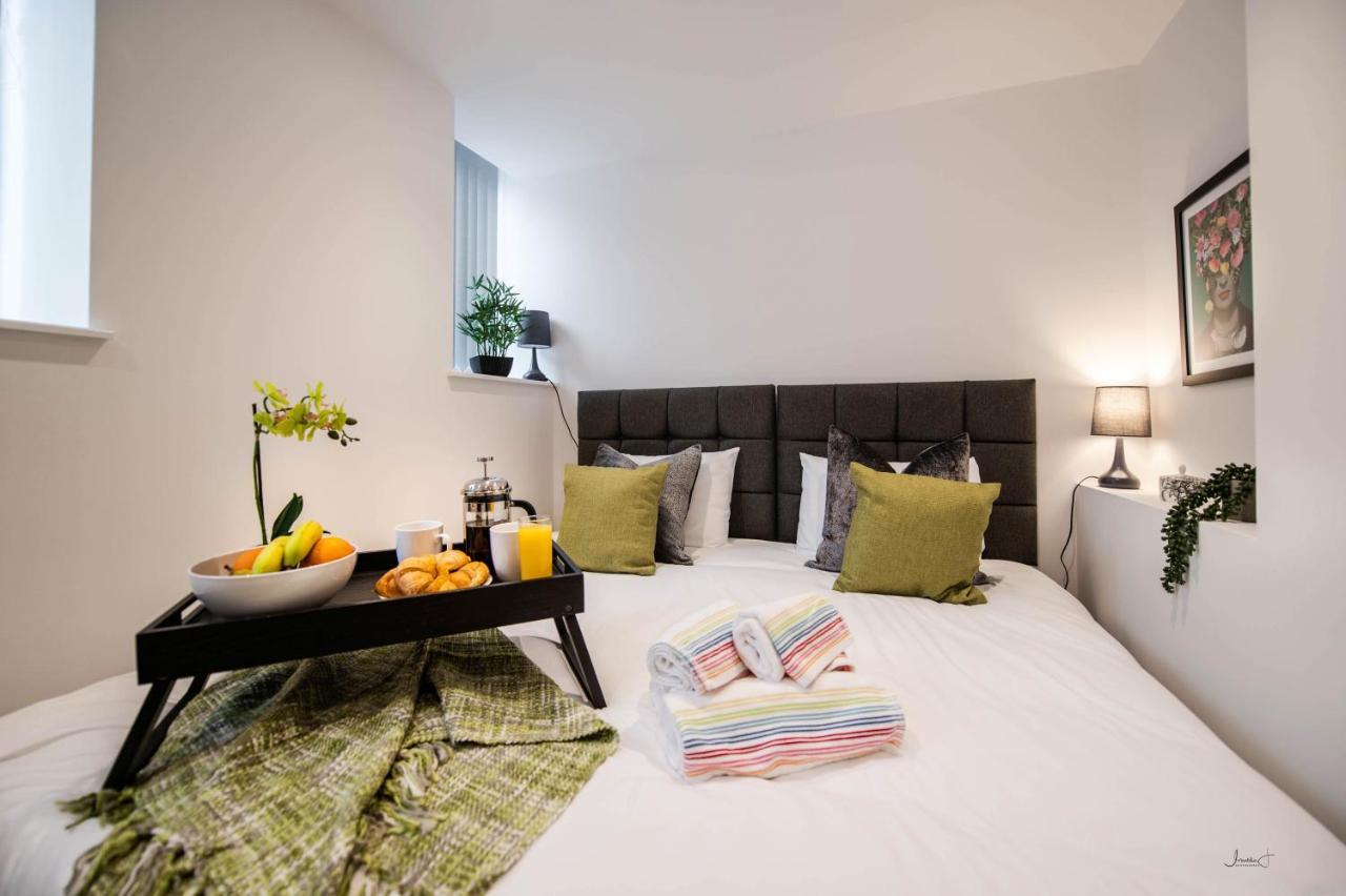 Charles Alexander Short Stay - Windmill House Apartments Lytham St Annes Buitenkant foto
